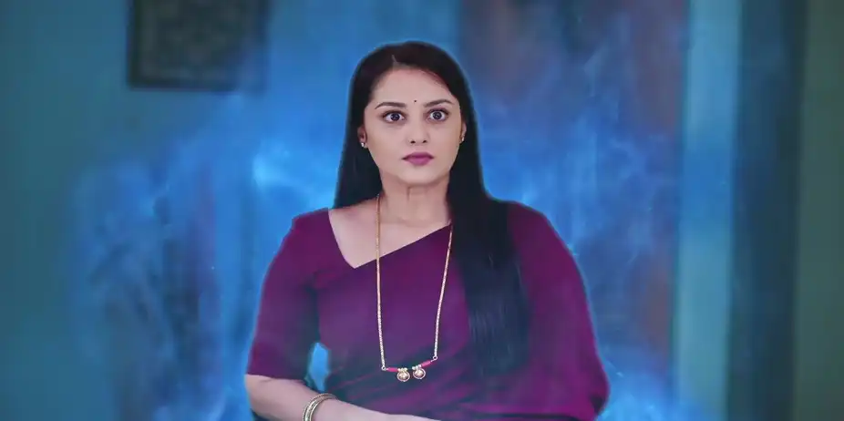 Malavika Warns Ambika - Naa Ninna Bidalaare