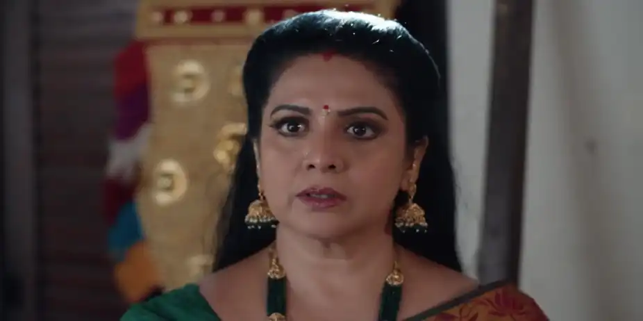 Ramadevi Tells Bhadran about Her Wish - Chembarathy