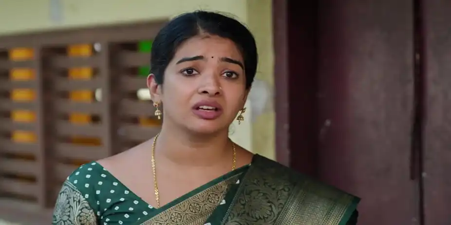 Vandana Rejoices Upon Seeing Madhavan - Manathe Kottaram