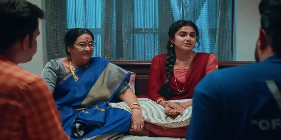 Jayabharathy Vows to Teach Muthassi a Lesson - Snehapoorvam Shyama