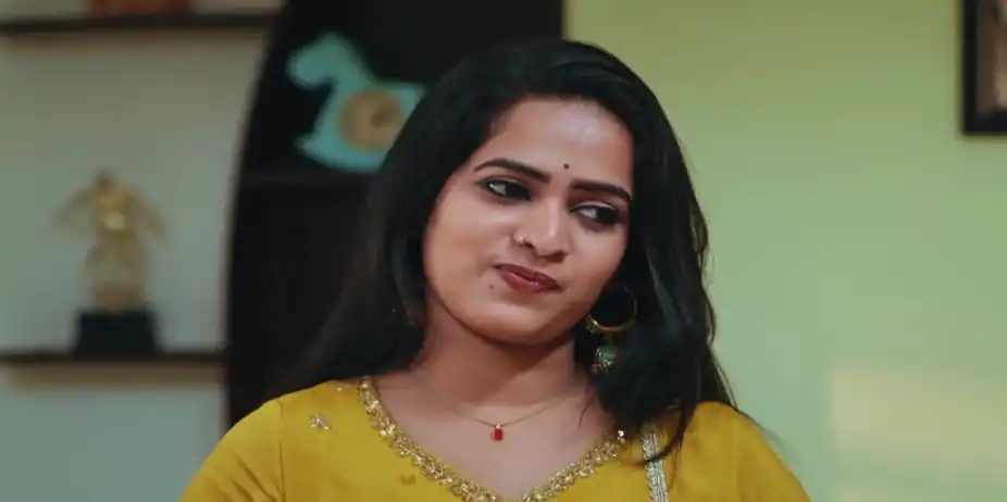 Bhadran Has a Word with Neelima - Chembarathy