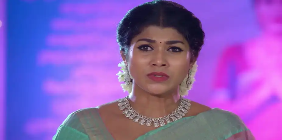 Bhuvaneshwari's Plan Fails - Sandhya Raagam