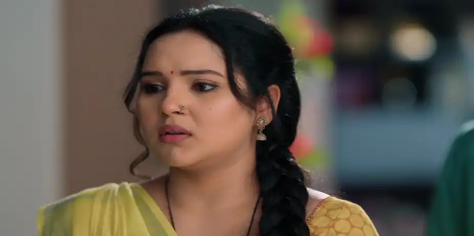 Santosh Lashes out at Vasudha's In-laws - Vasudha
