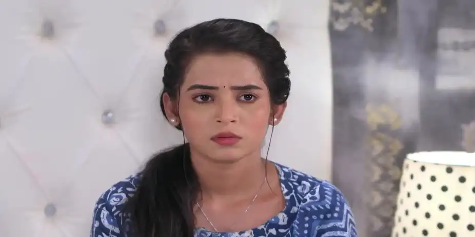 Mani Apologises to Abhi - Tu Khara Mun Chaai