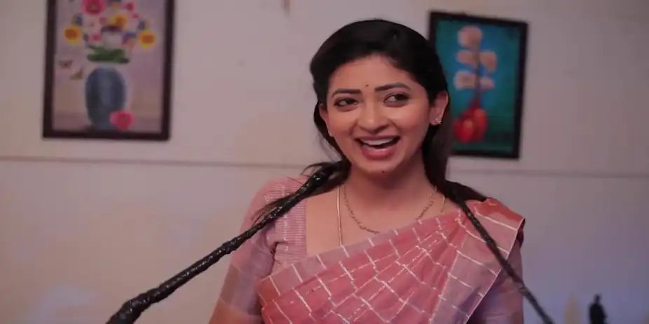 Mithra Fails in Her Plan - Idhayam