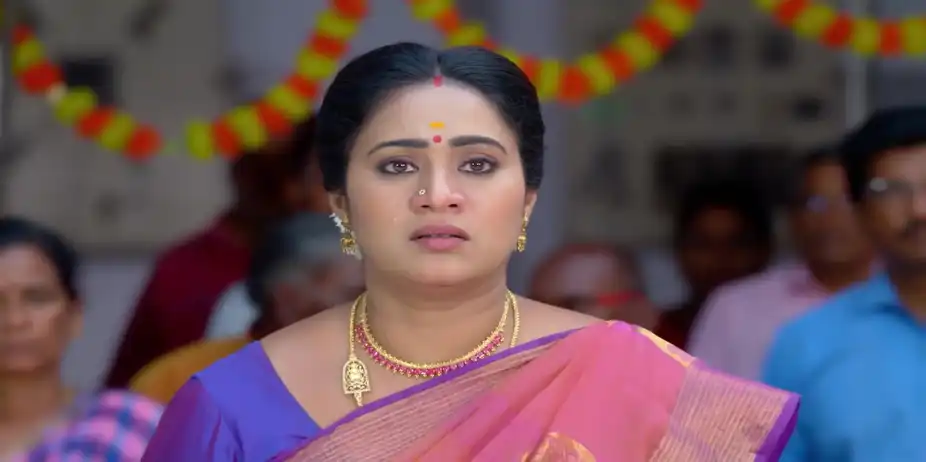 Bhuvaneshwari Humiliates Kathir - Sandhya Raagam