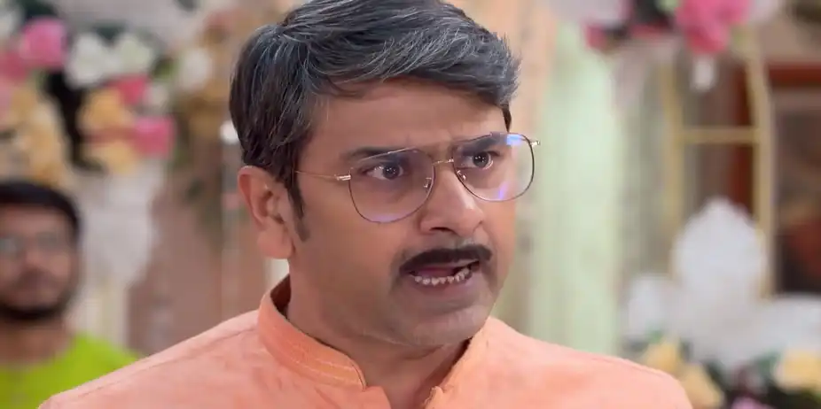 Paritosh Scolds Rayan - Parineeta