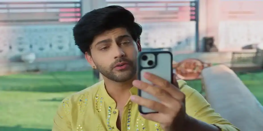 Vasudha Takes a Promise from Devansh - Vasudha