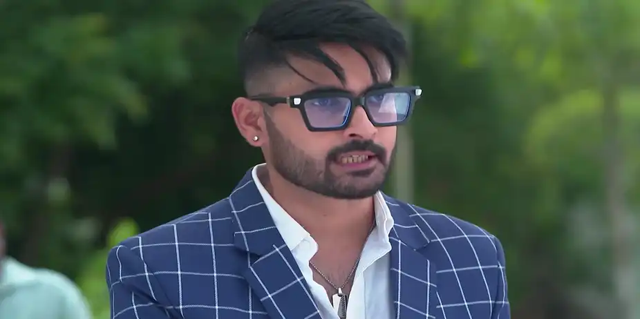 Sai Scolds His Employee - Tuma Bina