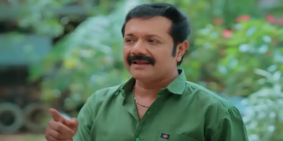 Manoj Stages an Act - Manathe Kottaram