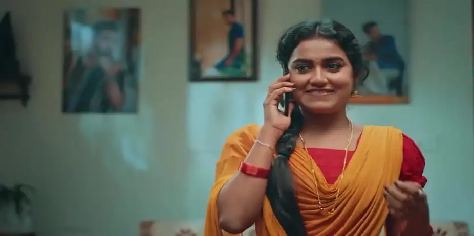 Radhika Asks Aarathi to Accompany Her - Snehapoorvam Shyama