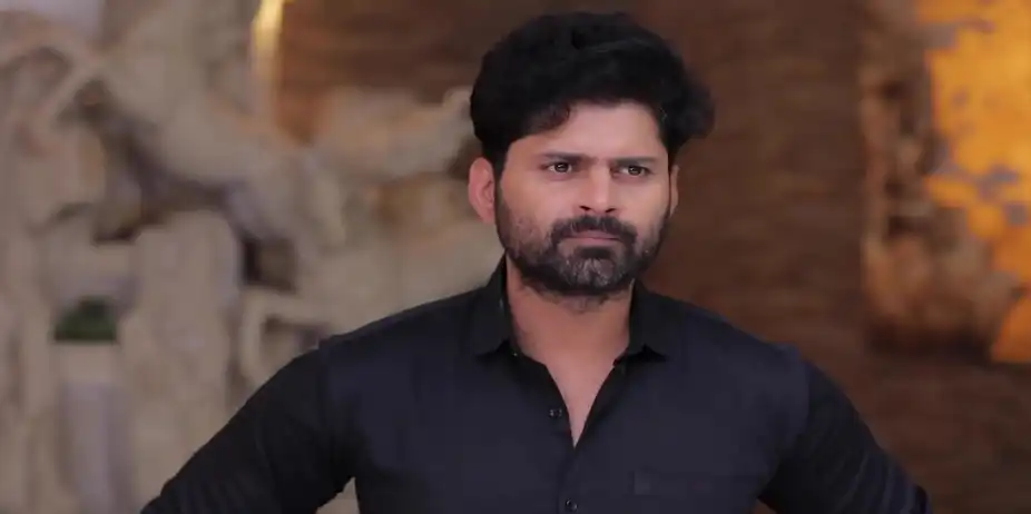 Will Aadhi Obey Rajeshwari - Idhayam