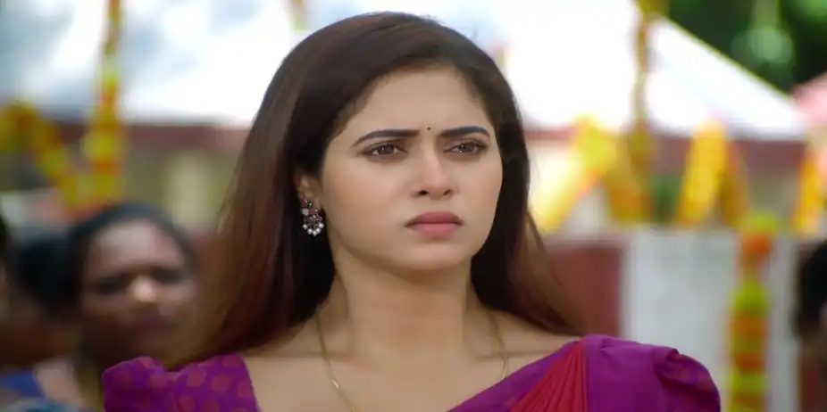 Trouble for Raghuram and Janaki - Sandhya Raagam