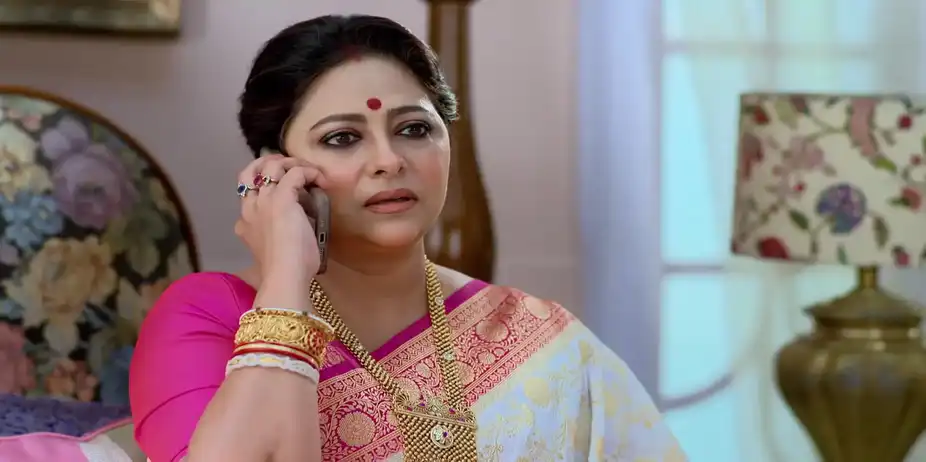 Indrani Fears for Ayushman's Safety - Kusum