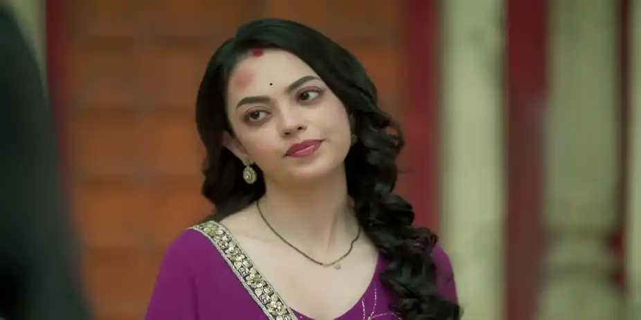 Saavi Hears a Scary Cat Sound - Gharwali Pedwali