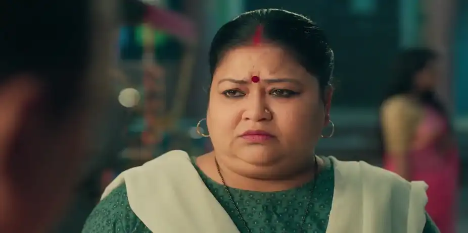 Gopal Looks after Pushpa - Tumm Se Tumm Tak