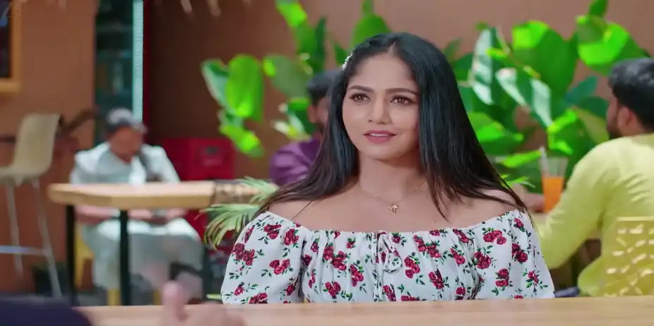 Karna Tries to Crash Nidhi and Arjun's Date - Karna