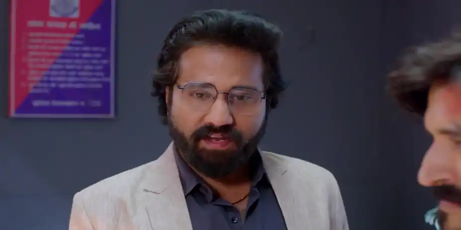 Vikrant Is Pleased with Kishore's Actions - Jaane Anjaane Hum Mile