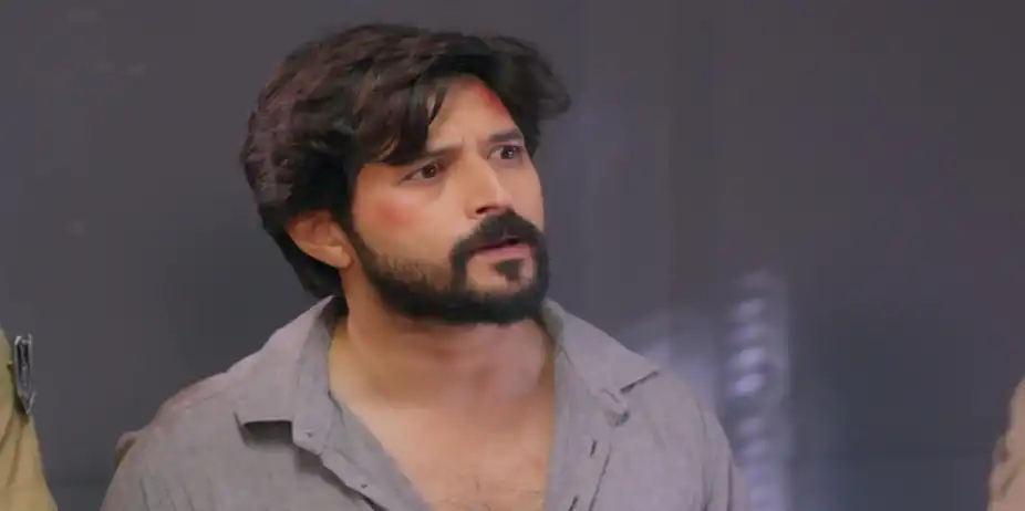 Unnati Slaps Vikrant - Jaane Anjaane Hum Mile
