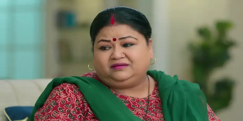 Pushpa Tells Gayatri about Her Worries - Tumm Se Tumm Tak