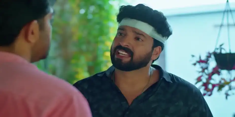 Gokul Roughs Up Sachi - Mangalyam