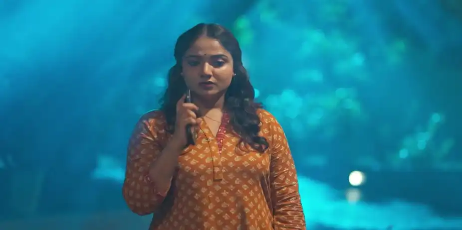 Parvathi Asks Ratna about Giri - Valyettan