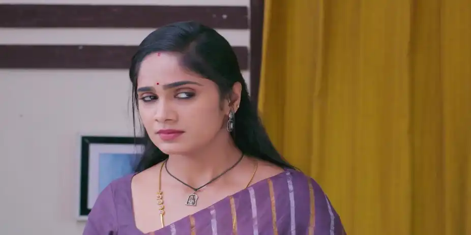 Ayali Confronts Shanti - Ayali