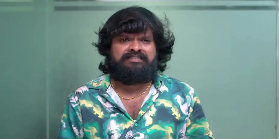 Karthikeyan Gets Suspicious - Karthigai Deepam