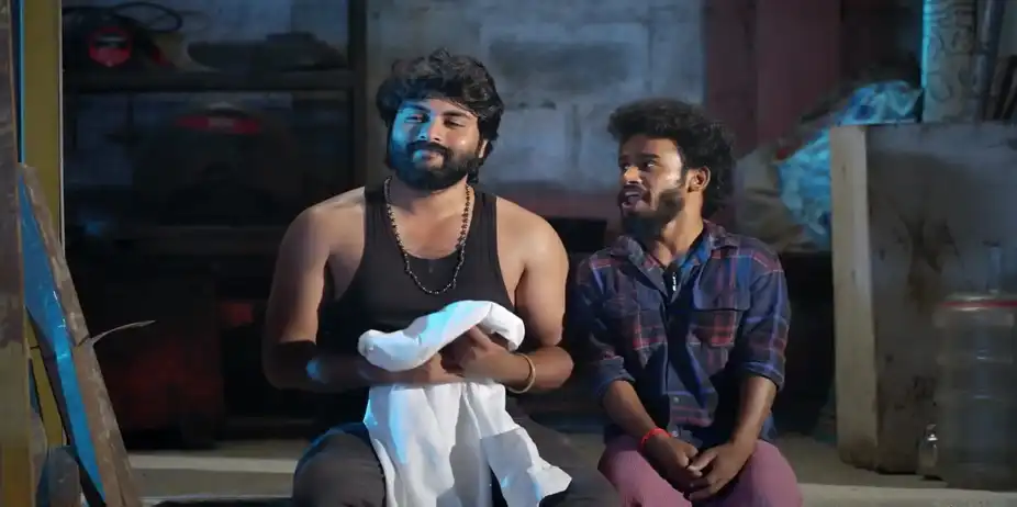 Kathi Teases Maaran - Veera