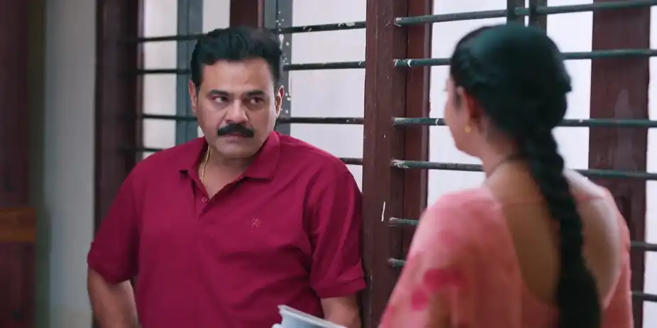 Goutham Decides to Sell His Company - Amruthadhaare