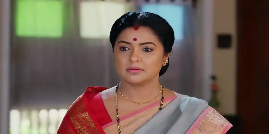 Rajaram Shares His Worries with His Family - Sandhyaraaga