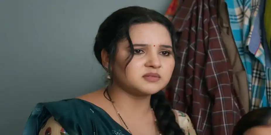 Family's Love Makes Vasudha Emotional - Vasudha
