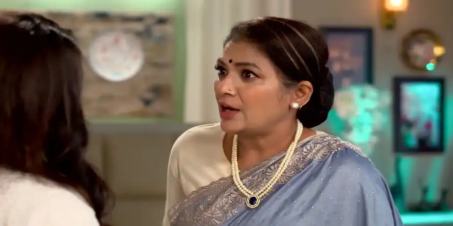 Rajlokshmi Is Locked in a Room - Chirodini Tumi Je Amar
