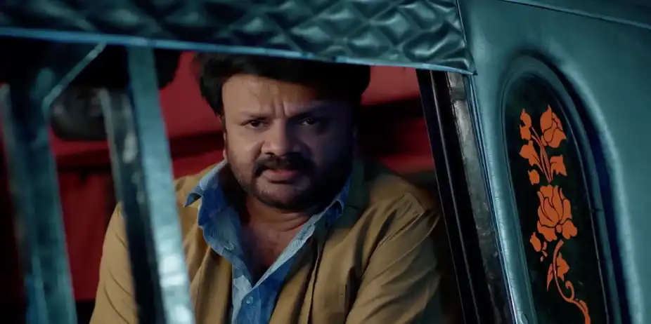 Manikunj Accepts Molly's Overcoat - Mangalyam
