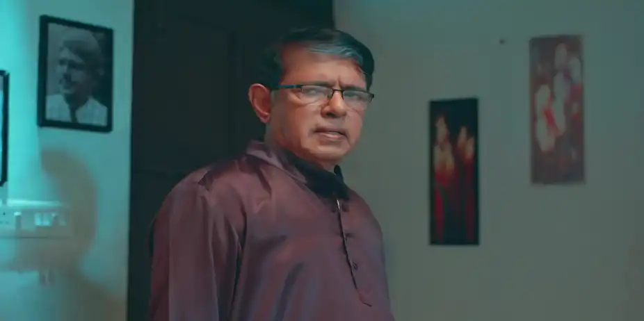 Parameshwaran Shares His Concerns with Padmini - Snehapoorvam Shyama
