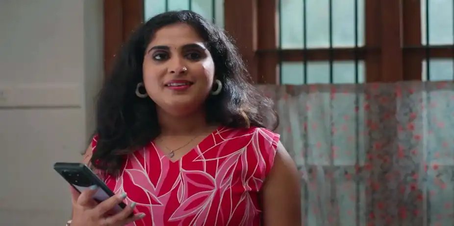 Chandrasekharan Calls Urvashi - Snehapoorvam Shyama