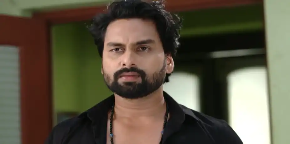 Sambhav Obeys Bhawani's Orders - Suna Jhia