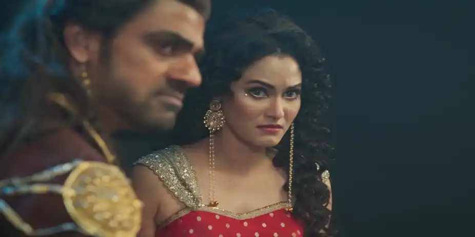 Daksh and Sheena Get Into an Argument - Gharwali Pedwali