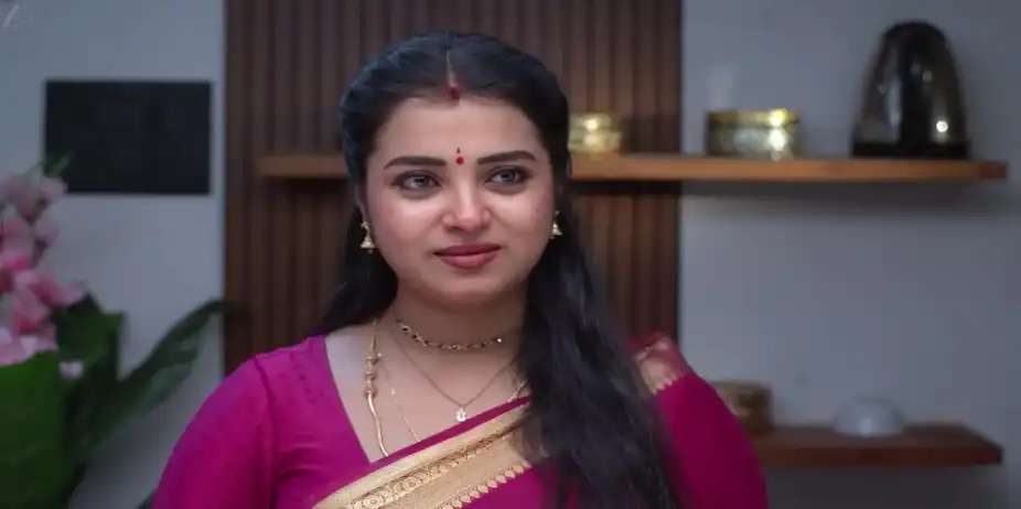 Pavithra Confides in Vennila - Annamalai Kudumbam