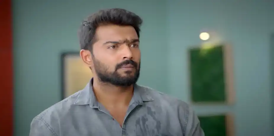 Kabilan Humiliates Siva - Ayali
