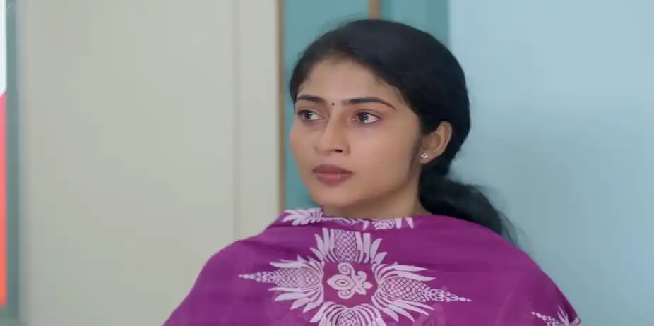 Veera Stops Maaran From Meeting Ramachandran - Veera