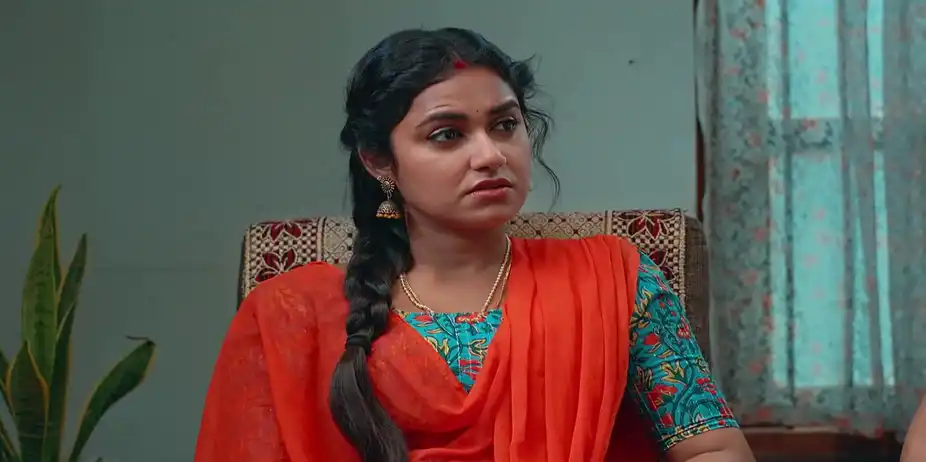Parameshwaran Has a Word with Surya - Snehapoorvam Shyama