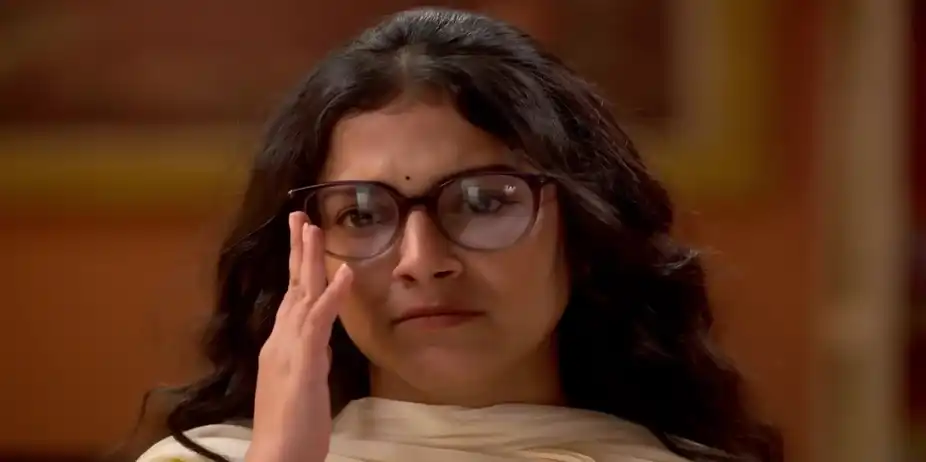 Rayan's Move Troubles Parul - Parineeta