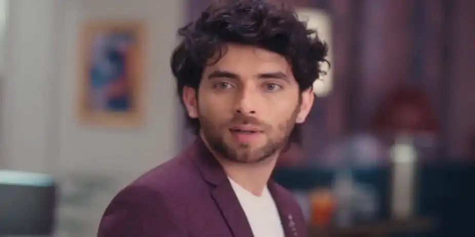 Jagadhatri Brings an Injured Gunjan Home - Jagadhatri