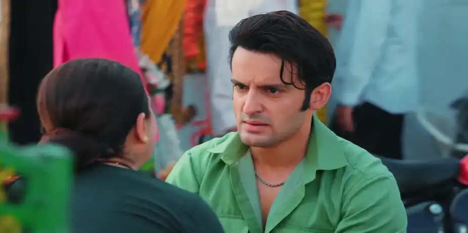 Lakshmi Expresses Her Concern to Veer - Lakshmi Nivas