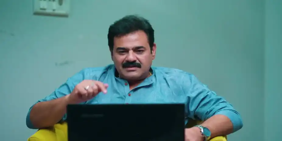 Bhoomika Praises Goutham - Amruthadhaare