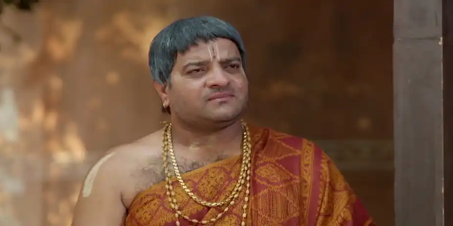 Venkatanatha’s Dilemma - Sri Raghavendra Mahathme