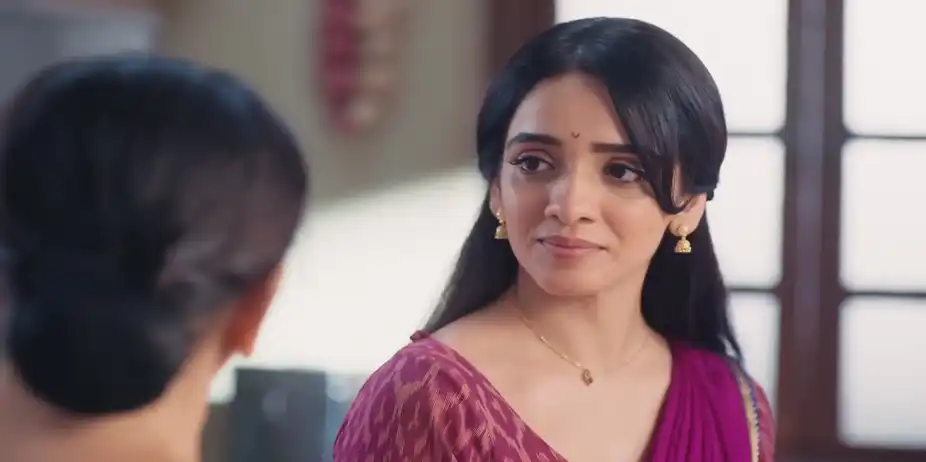 Dadi Grows Emotional after Meeting Jagadhatri - Jagadhatri