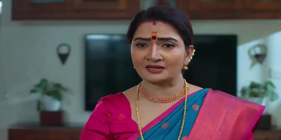 Kalpana Rejoices over Parameshwaran's Words - Snehapoorvam Shyama
