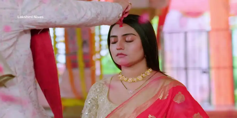 Veer Marries Radhika - Lakshmi Nivas - Promo
